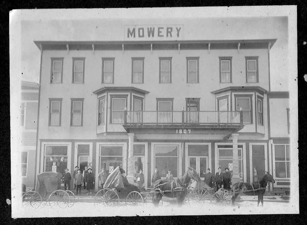 Mowery Hotel Laurelville 1907