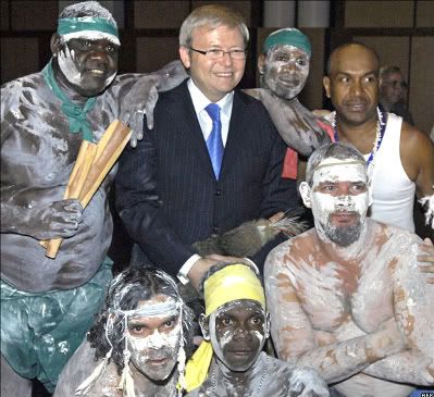 Kevin Rudd y aborígenes australianos