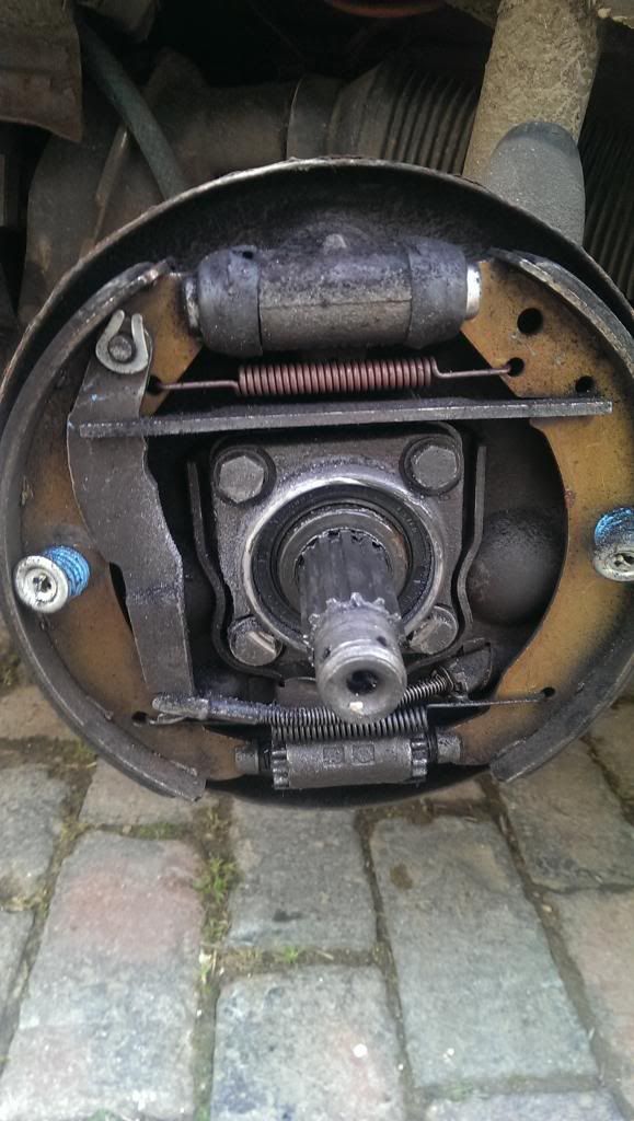 General Rear Castle nut keeps coming loose? Volkszone Forum