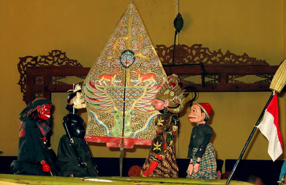 Sundanese Puppet Show Pictures, Images and Photos