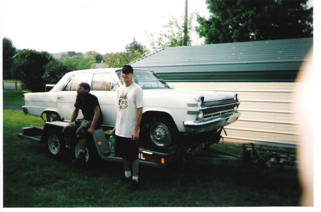 http://i214.photobucket.com/albums/cc172/hotrod16105/amc/1966ambassador.jpg