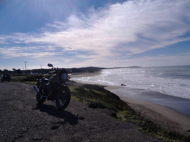 http://i214.photobucket.com/albums/cc195/nevinreilly/Rides/CA%2012_31_12/DSCF2087.jpg