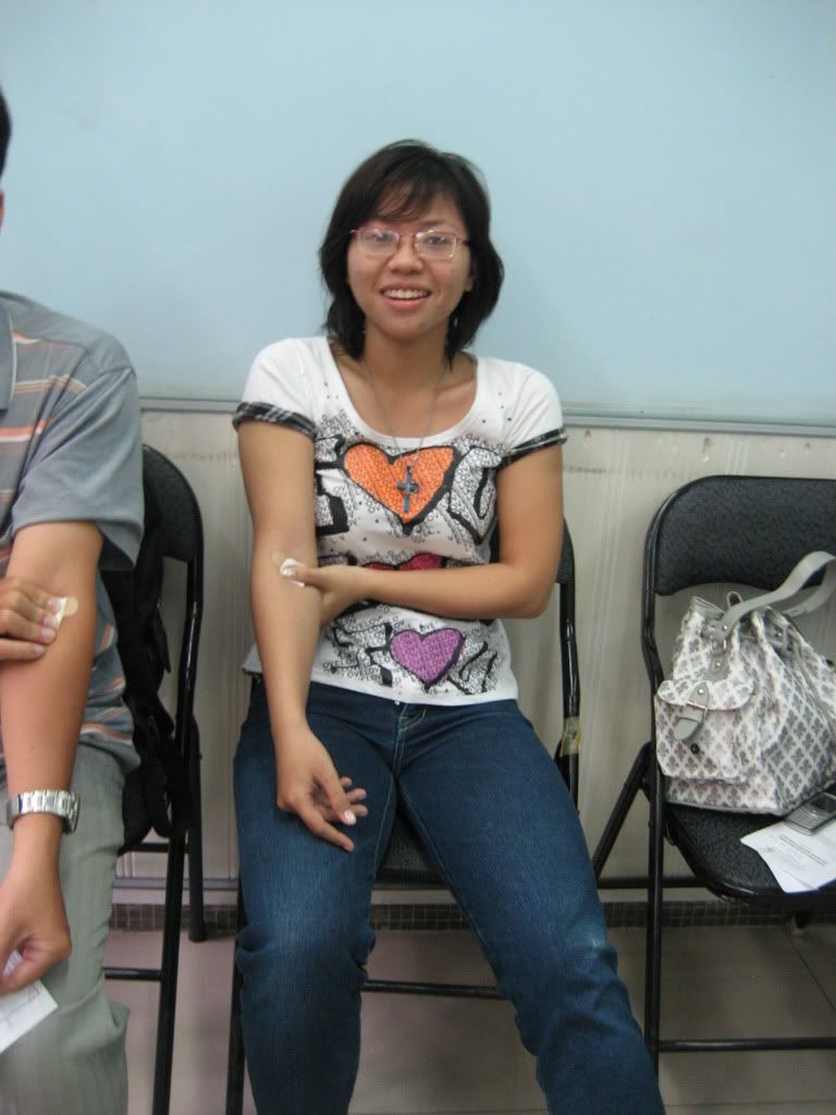 Hiến Máu định kỳ: Nhuộm đỏ ngày Chủ Nhật 10/01/2010... - 12