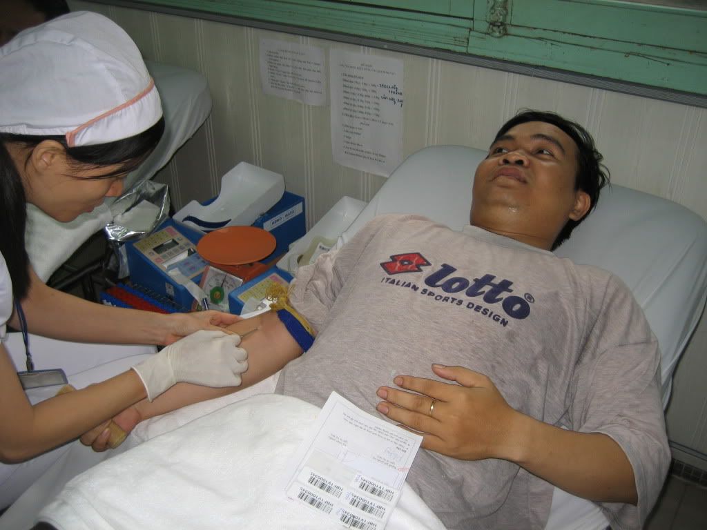 Hiến Máu định kỳ: Nhuộm đỏ ngày Chủ Nhật 10/01/2010... - 9