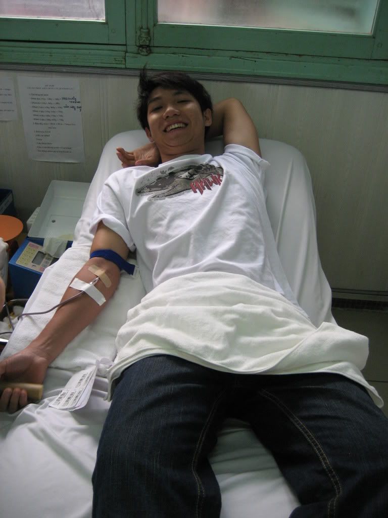 Hiến Máu định kỳ: Nhuộm đỏ ngày Chủ Nhật 10/01/2010... - 14