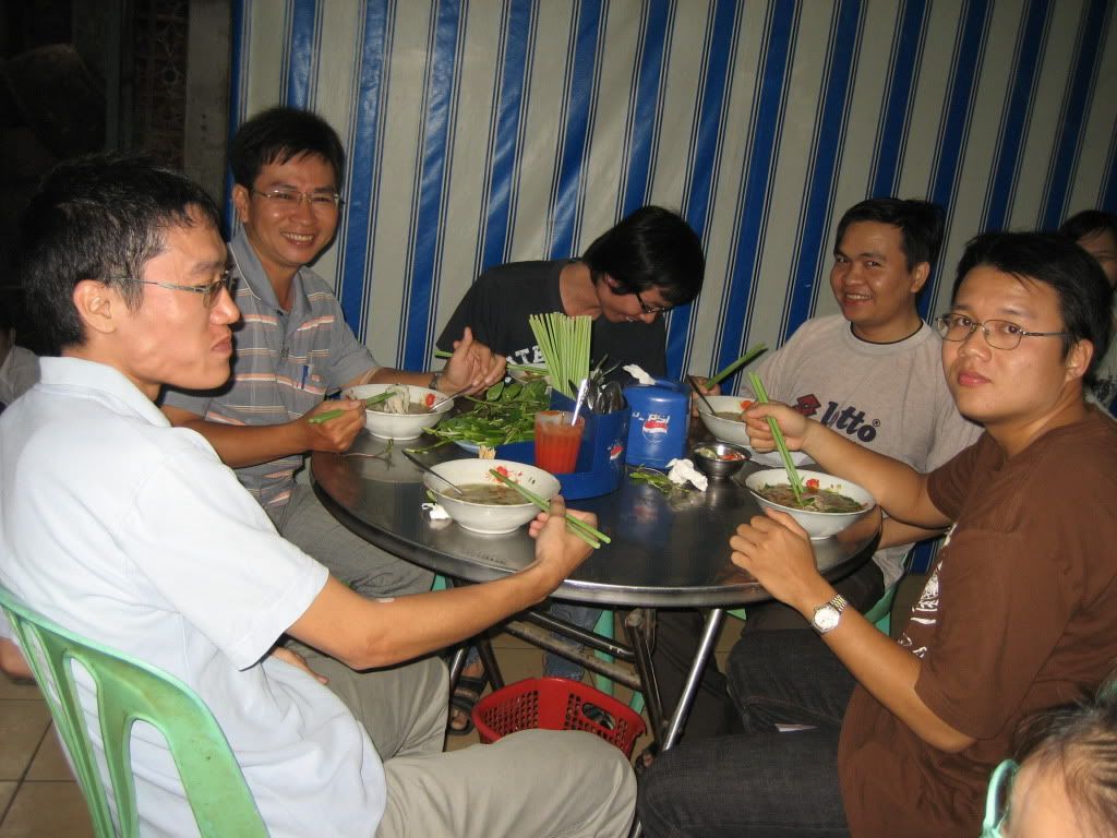 Hiến Máu định kỳ: Nhuộm đỏ ngày Chủ Nhật 10/01/2010... - 21