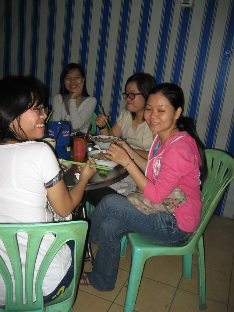 Hiến Máu định kỳ: Nhuộm đỏ ngày Chủ Nhật 10/01/2010... - 22