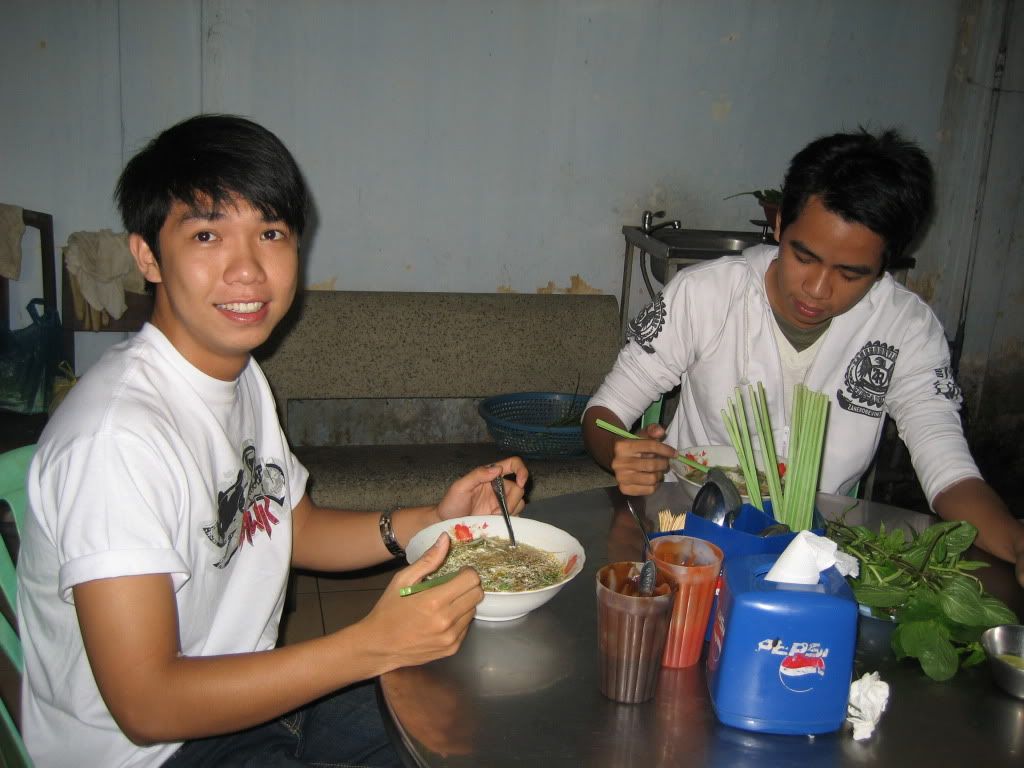 Hiến Máu định kỳ: Nhuộm đỏ ngày Chủ Nhật 10/01/2010... - 23