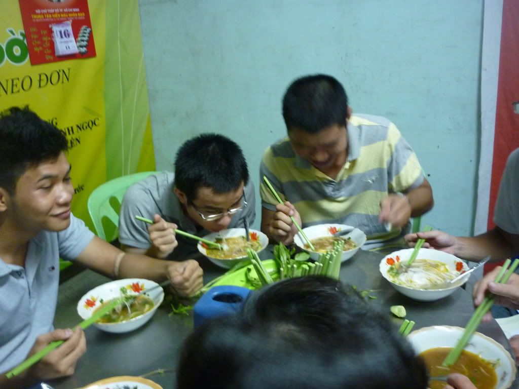 Hiến Máu định kỳ: Chủ nhật 17/4/2011... Sài Gòn đỏ lửa! - 14