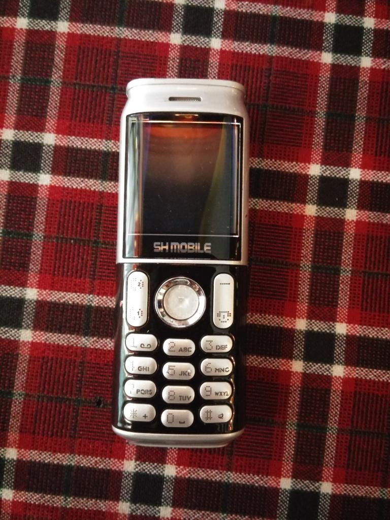 ACE biết điện thoại này bán ở đâu không?