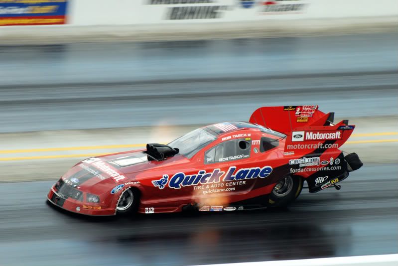IMAGE: http://i214.photobucket.com/albums/cc26/red04svtcobra/Z-Max%20Dragway/DSC_2653-1.jpg