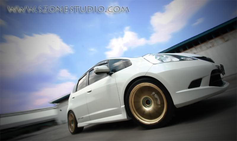 IMAGE: http://i214.photobucket.com/albums/cc266/swyn27/My%20Fit/spIMG_7435.jpg