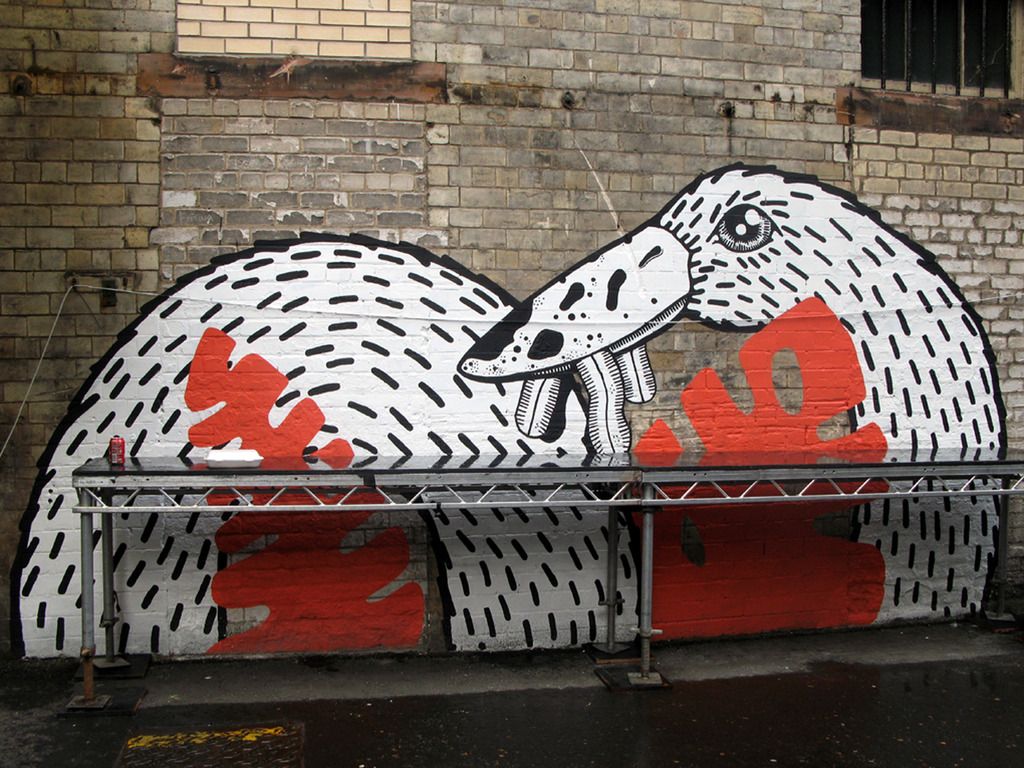 IMAGE: http://i214.photobucket.com/albums/cc306/biya_photos/Move%20that%20rubbish_zpsyjz0ndck.jpg