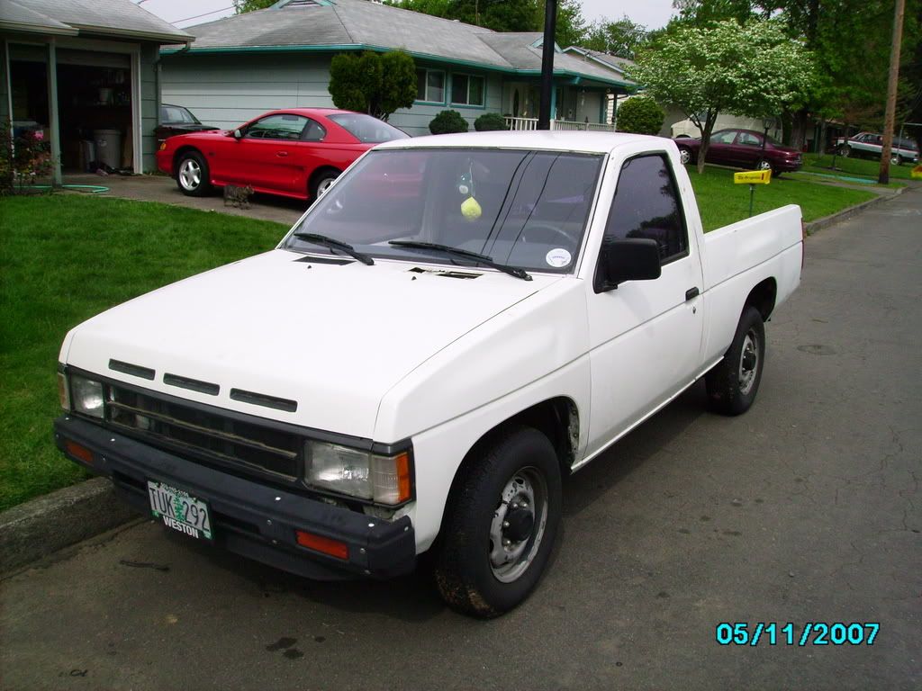 89 Nissan hardbody truck #6