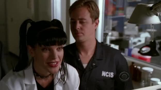rencontre dinozzo gibbs