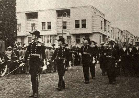 2i07b.jpg