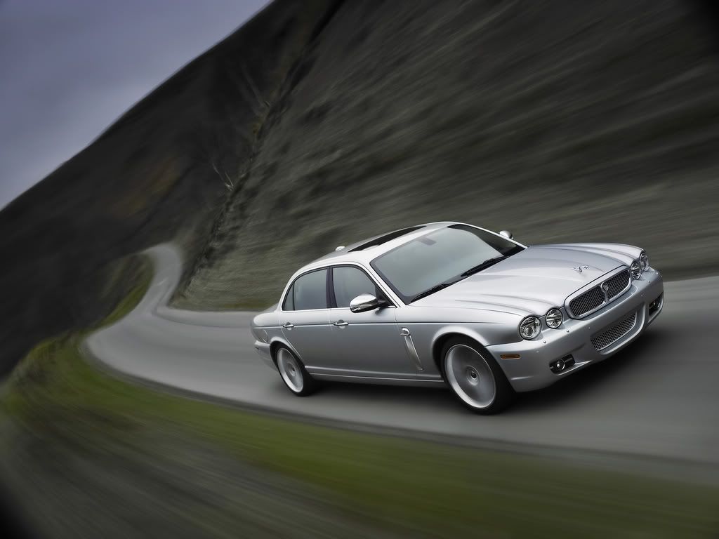 17466__jaguar_xj_8.jpg