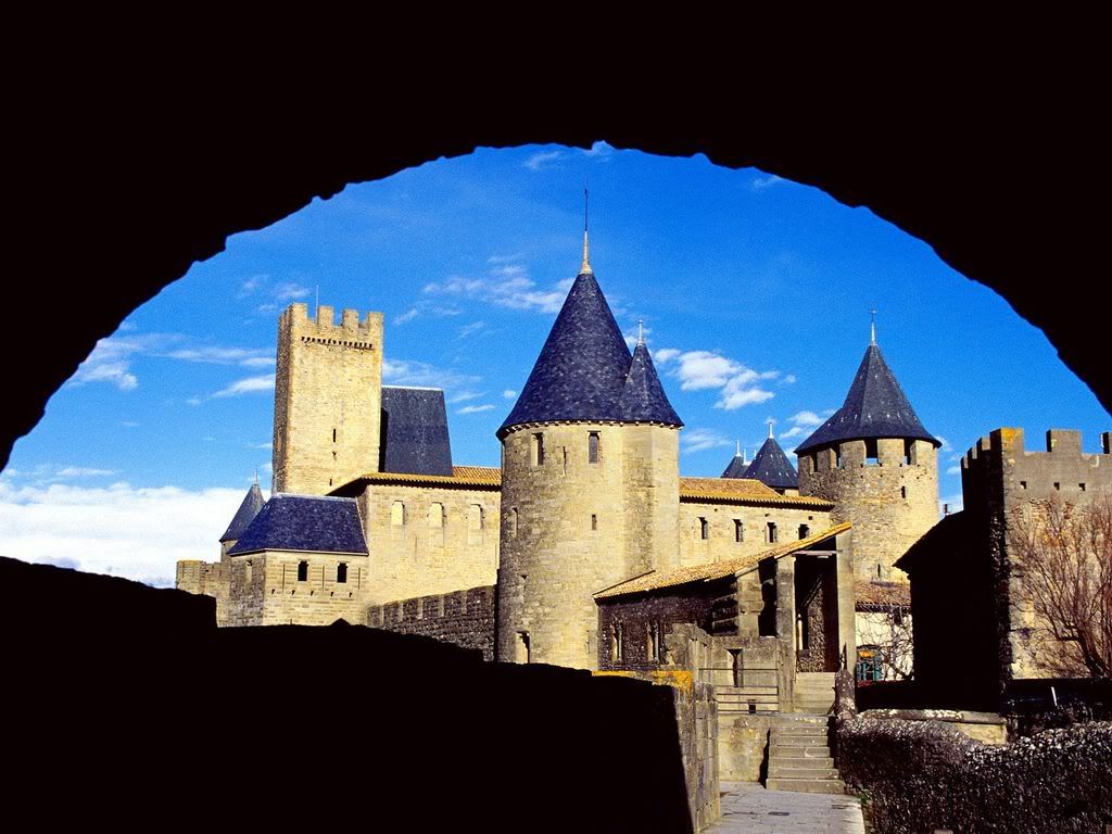ComtalCastleCarcassonneFrance2.jpg