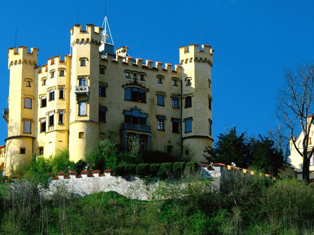 HohenschwangauCastleBavariaGermany2.jpg