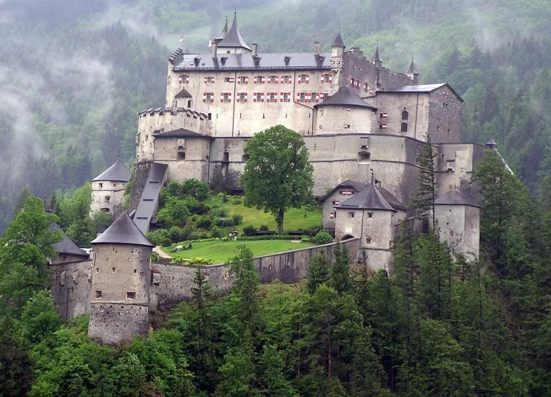 HohenwerfenCastleAustria.jpg