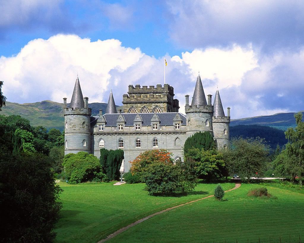 InveraryCastleScotland2.jpg