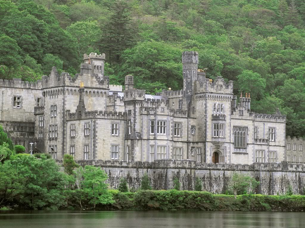 KylemoreAbbeElwayIreland.jpg