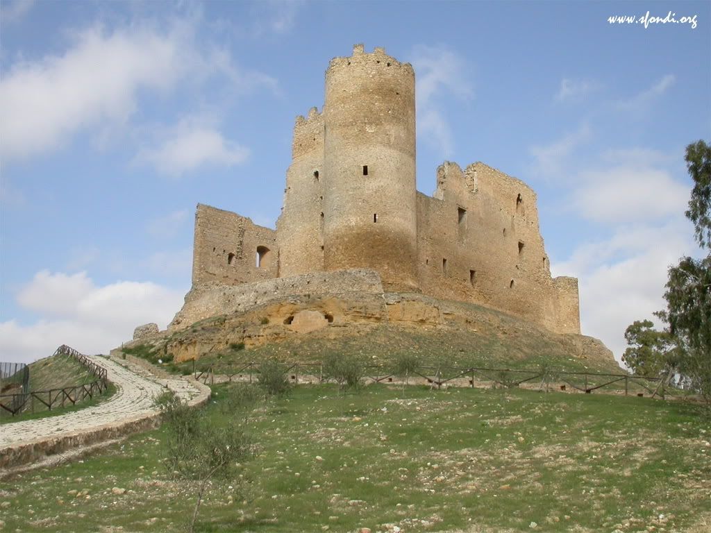 MazzarinoCastleCaltanissettaSicilia.jpg