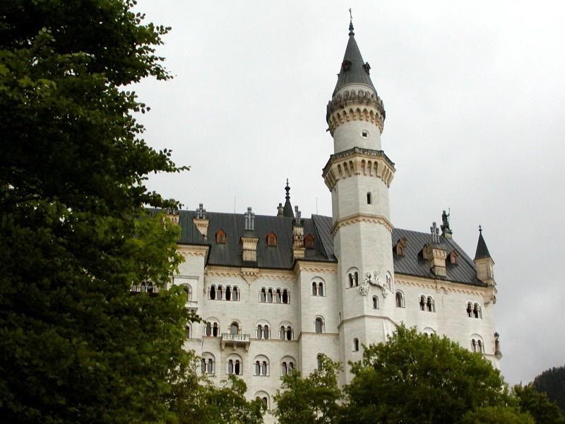 NeuschwansteinCastleBavariaGerma-7.jpg