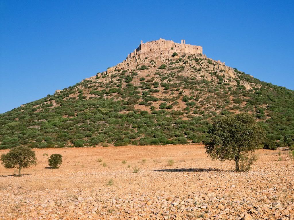 RuinsofCastle-MonasteryofCalatravaL.jpg
