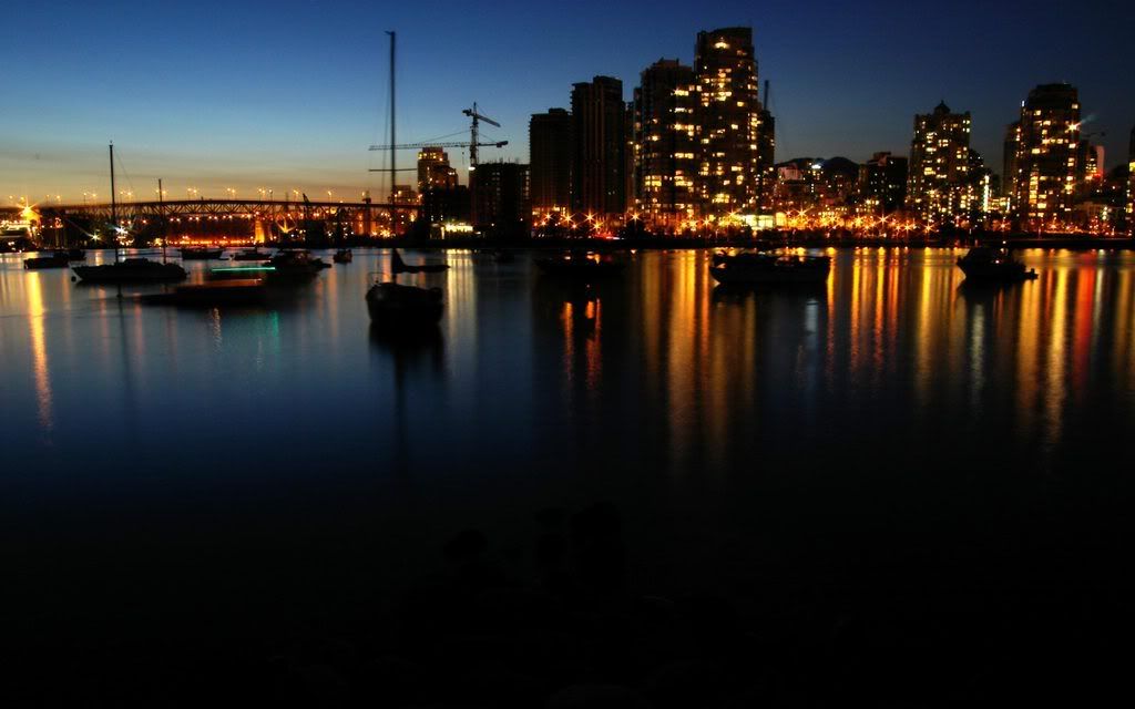 wallp_2560x1600_23.jpg