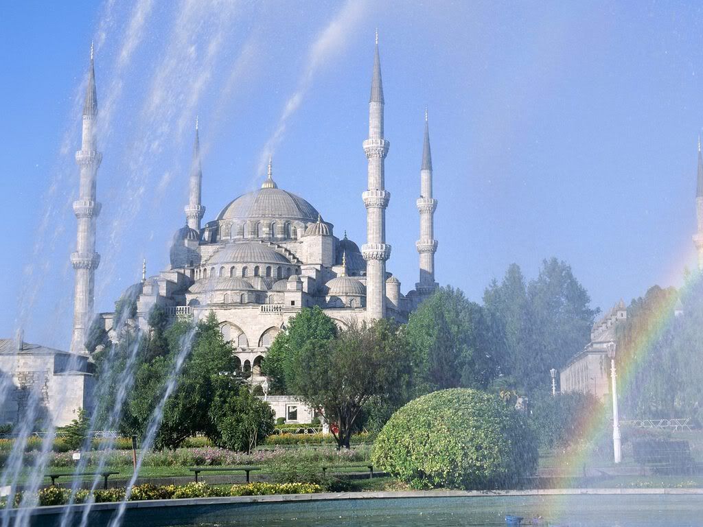BlueMosqueIstanbulTurkey.jpg