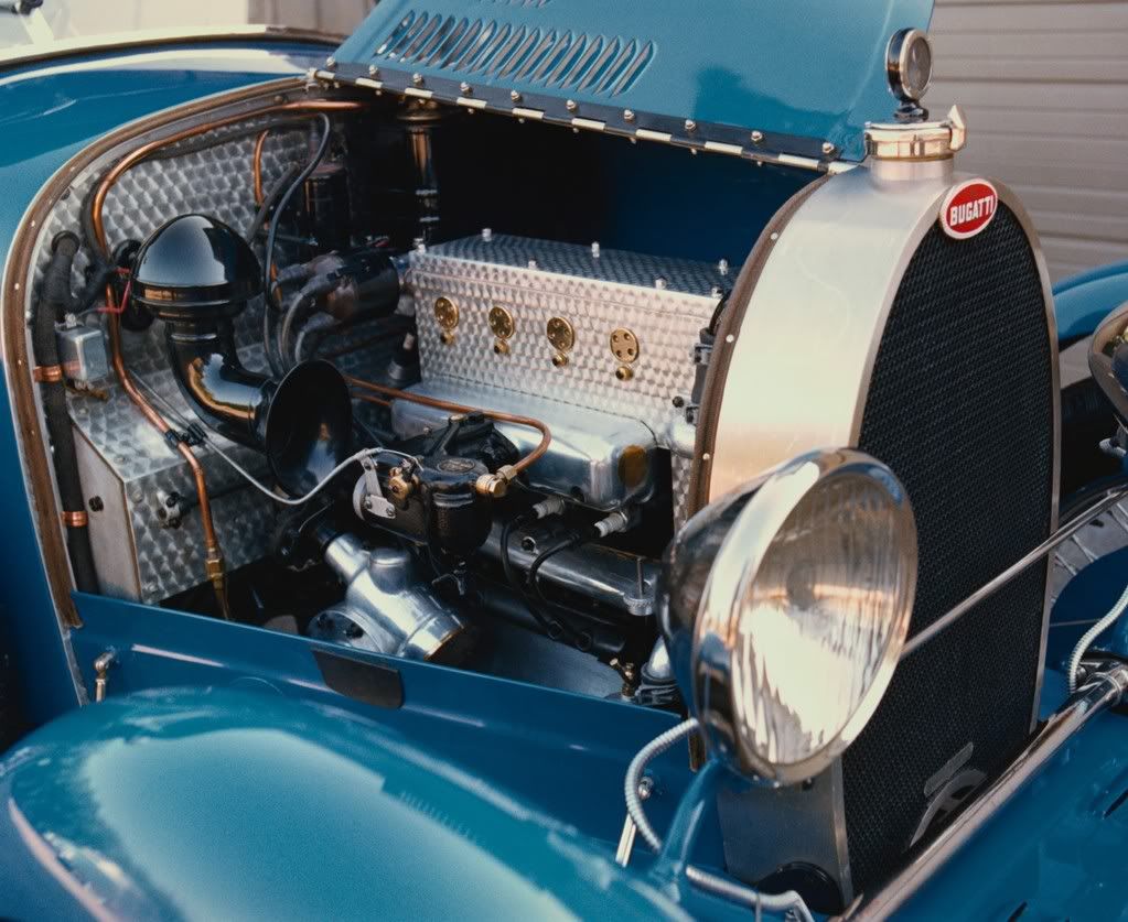 CAR008LH.jpg