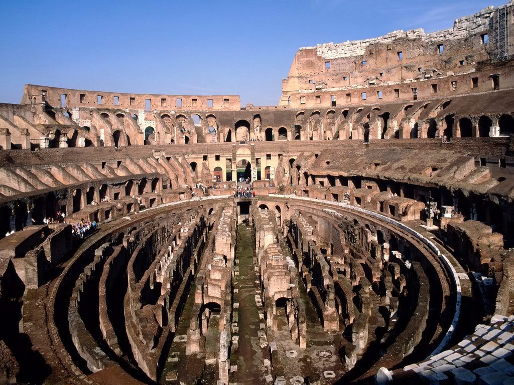 ColosseumRomeItaly.jpg