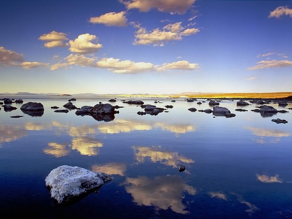 LiquidMirrorMonoLakeCalifornia.jpg