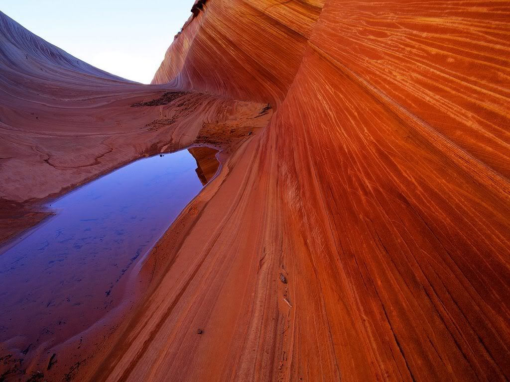 SandstoneWavesandPoolVermillionClif.jpg