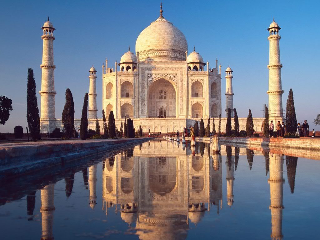 TajMahalAgraIndia.jpg