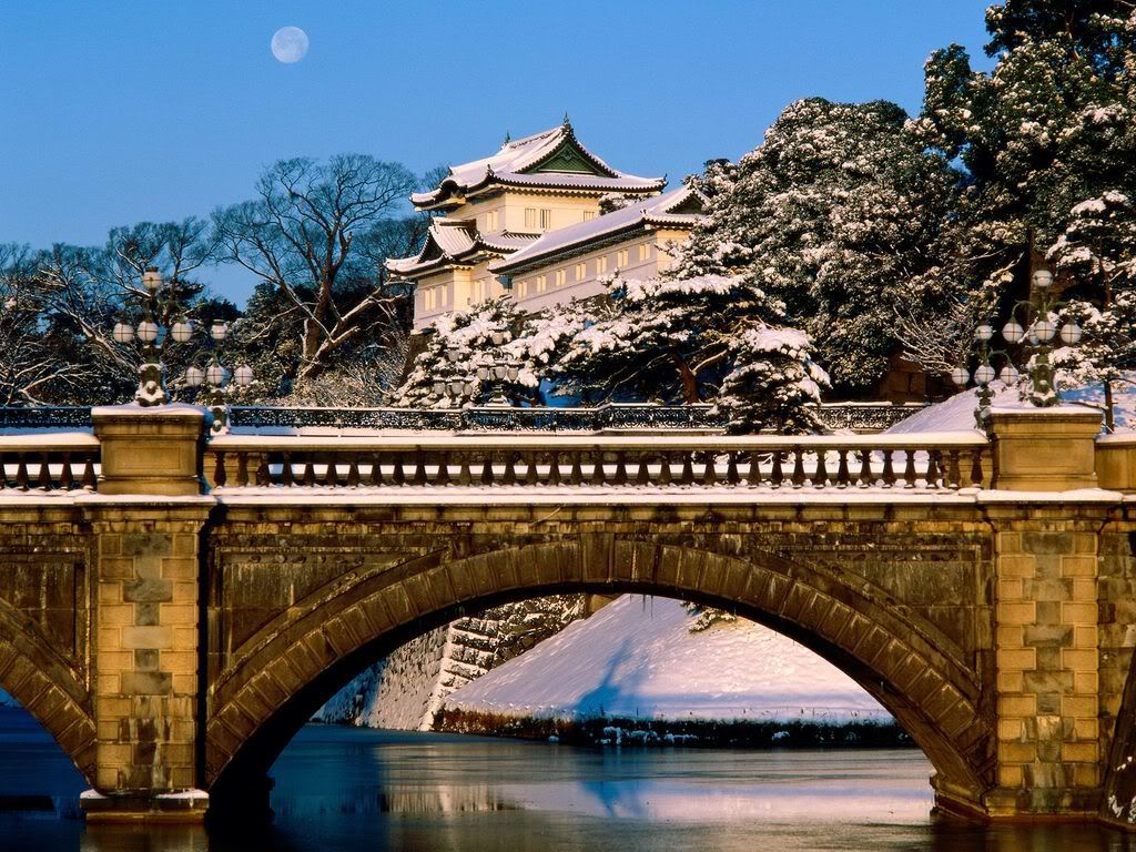 ImperialPalaceTokyoJapan.jpg