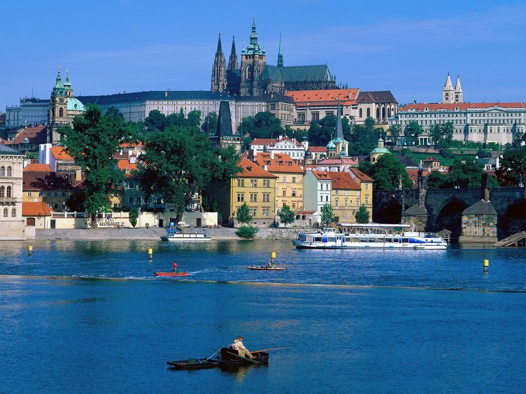 SightseeingbyaRiverPragueCzechRepub.jpg