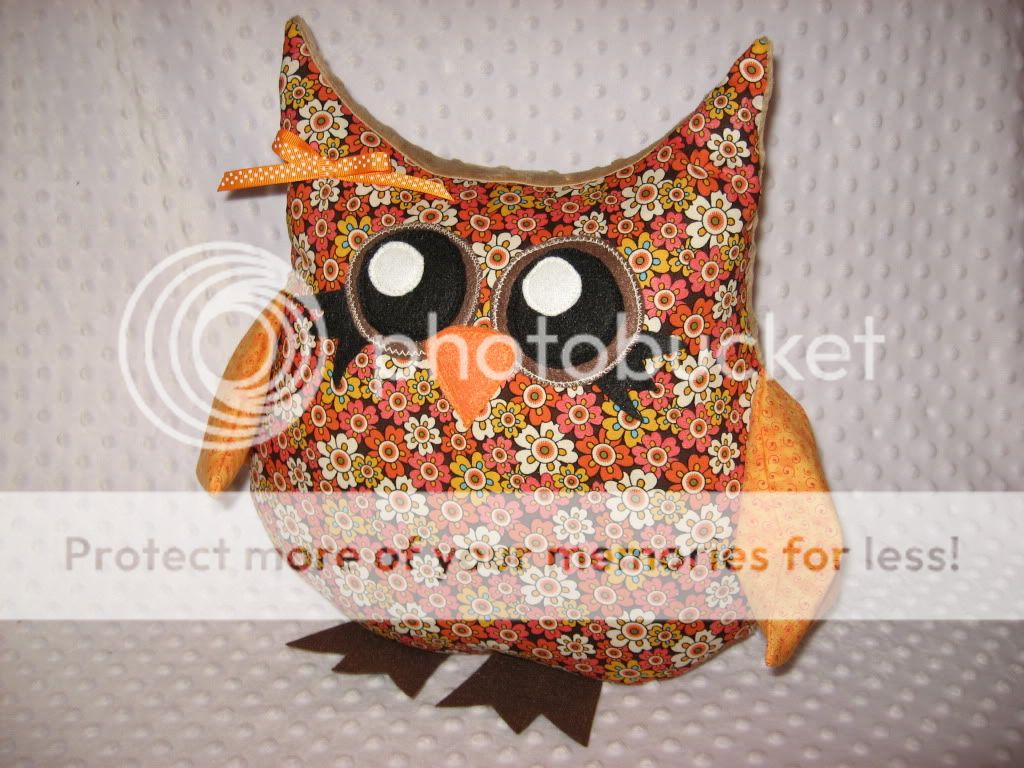 Little Hoot The Owl in Pretty Retro Flowers Decor Pillow Handmade 